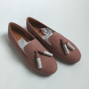Gentle Souls by Kenneth Cole Eugene Tassel Mauve Suede Loafers Size 6.5 M